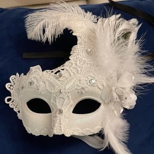 NWT White Bridal Halloween Mask